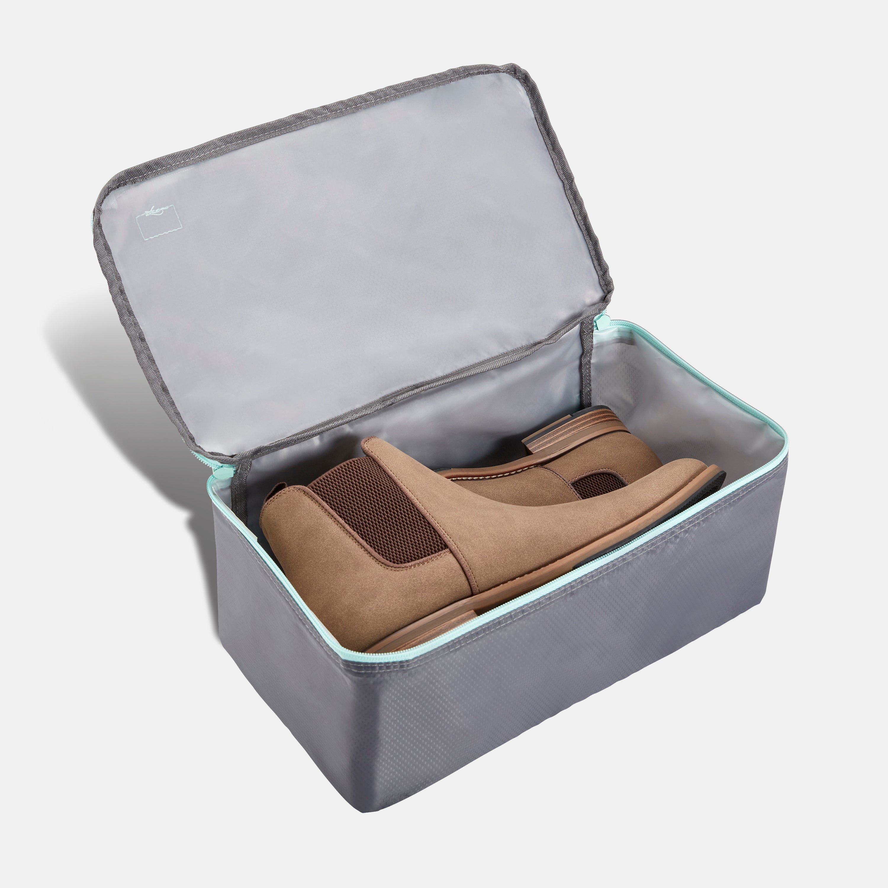 Built Travel Shoe Cube